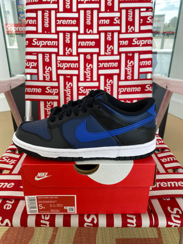 Dunk low “Midnight Navy”