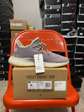 Yeezy 350 (ash pearl)